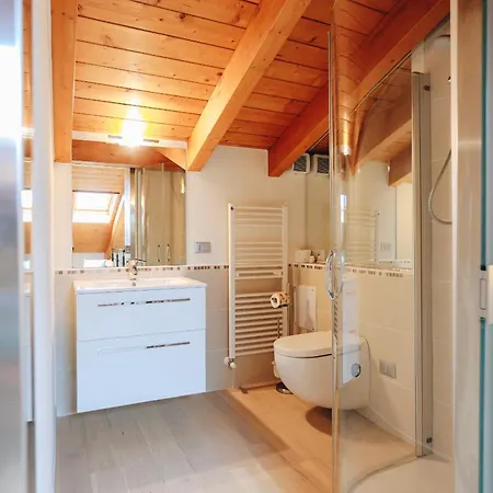 Sg Luxury - Swan Bay